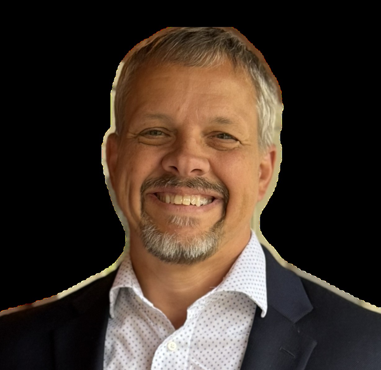 Tom — IT and cybersecurity expert who helps creators with email deliverability